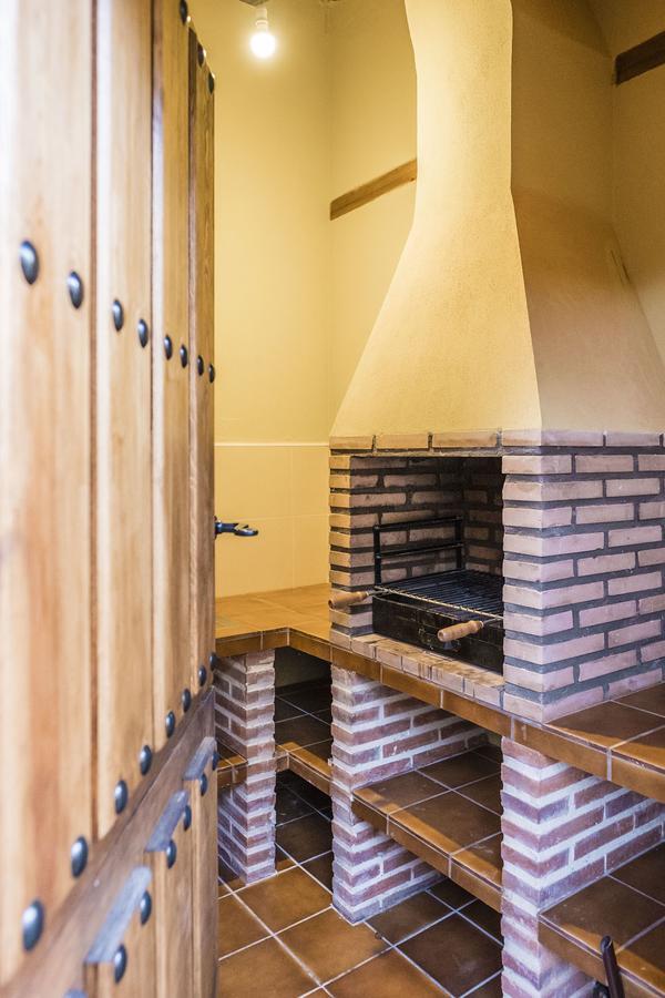 Hotel Rural El Yunque Santibanez de la Pena Εξωτερικό φωτογραφία