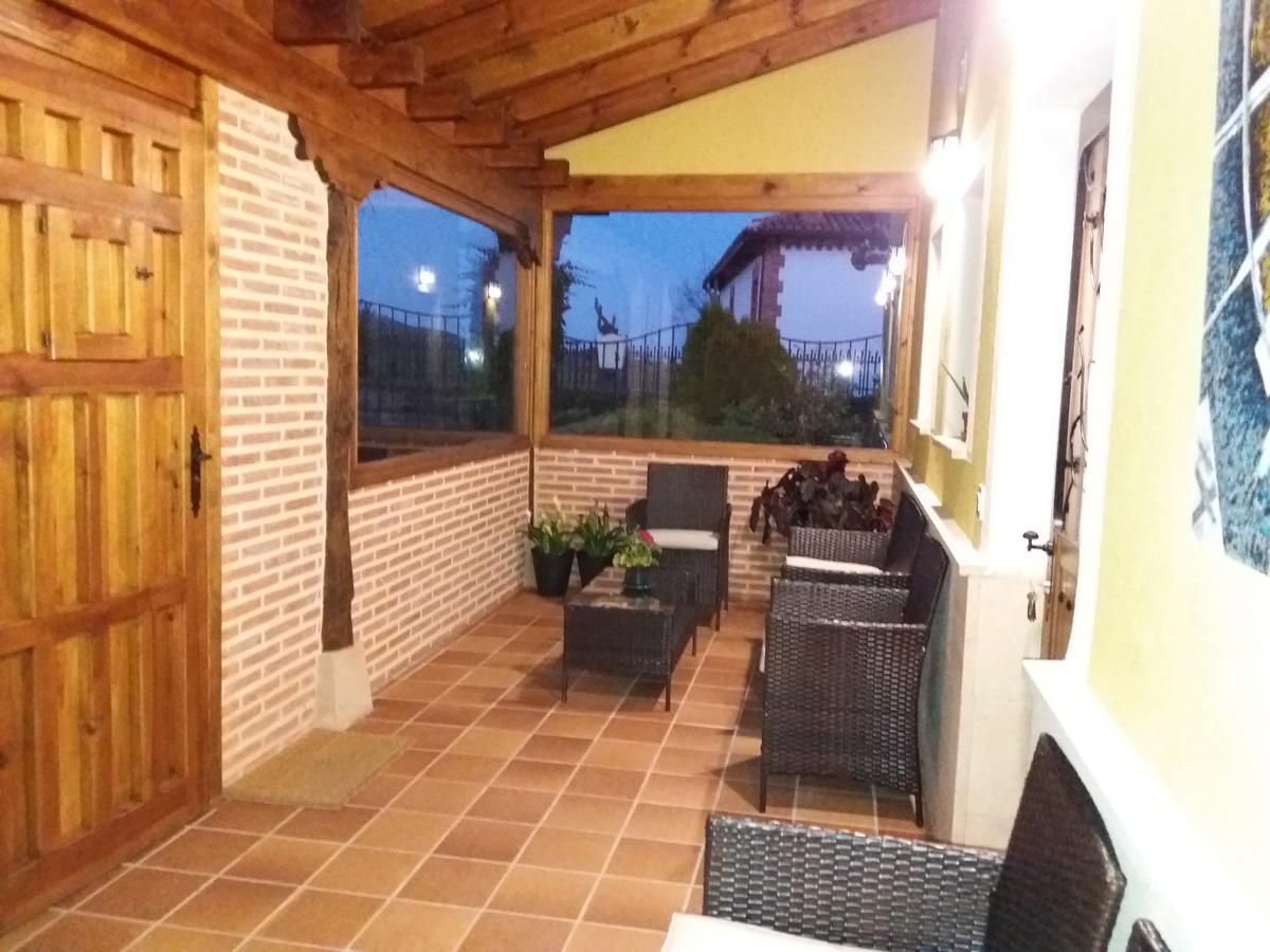 Hotel Rural El Yunque Santibanez de la Pena Εξωτερικό φωτογραφία